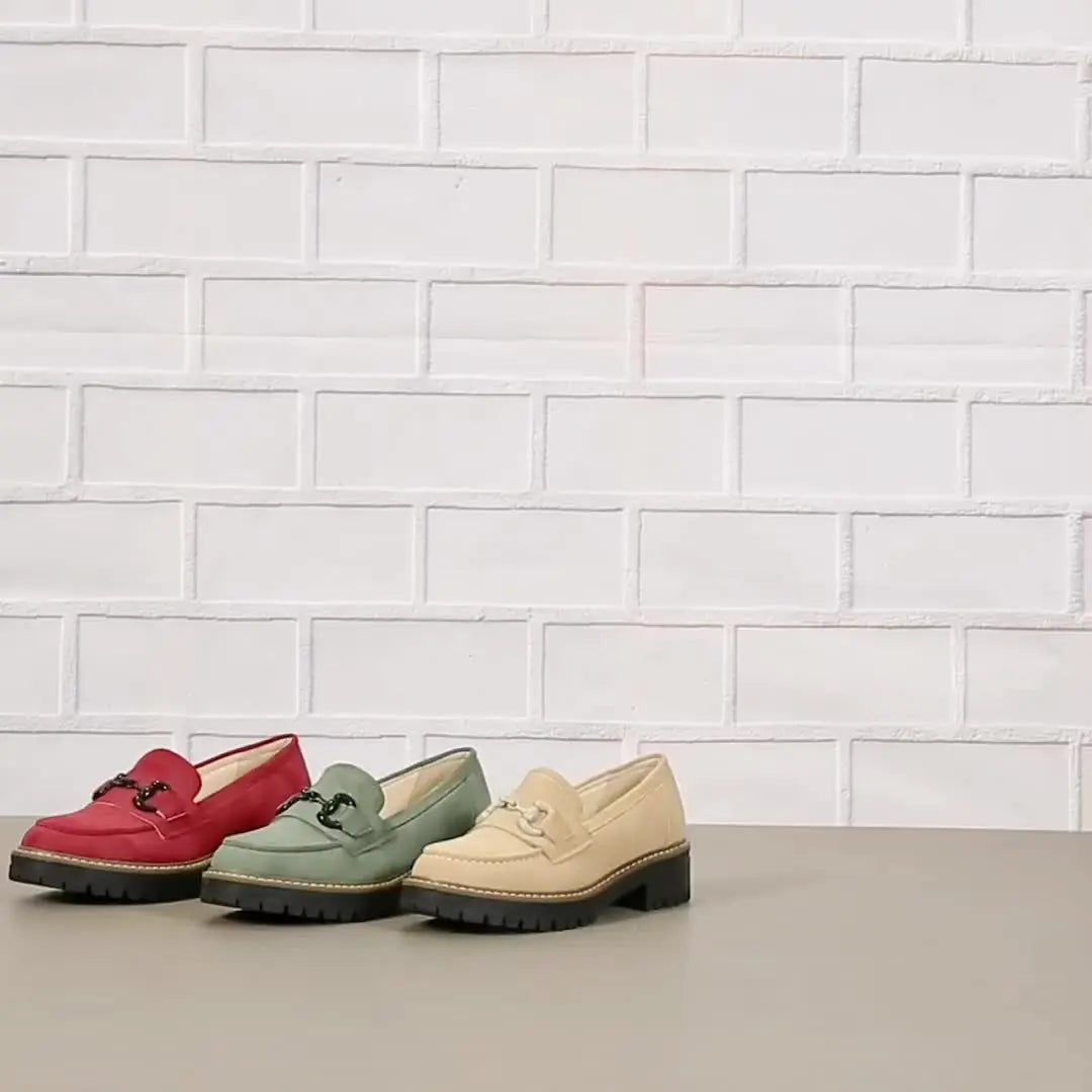 Yara™ | Mocassins Intemporels en Daim - Montela