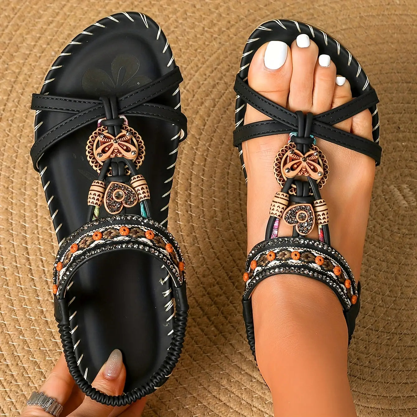 Élise™ | Flache Boho-Sandalen mit Schmetterlingsdesign