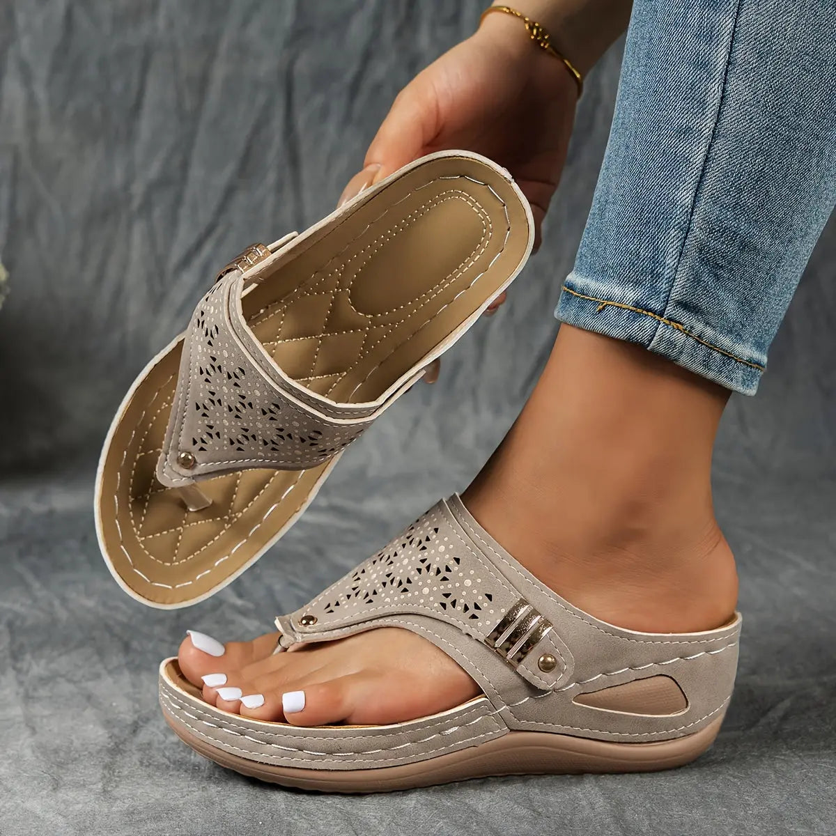 Élodie™ | Keil-Zehensandalen für Dame