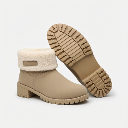 Almira™ Winter Stiefelette mit Absatz